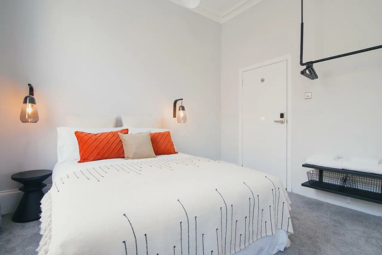 D8 - Shoreditch London